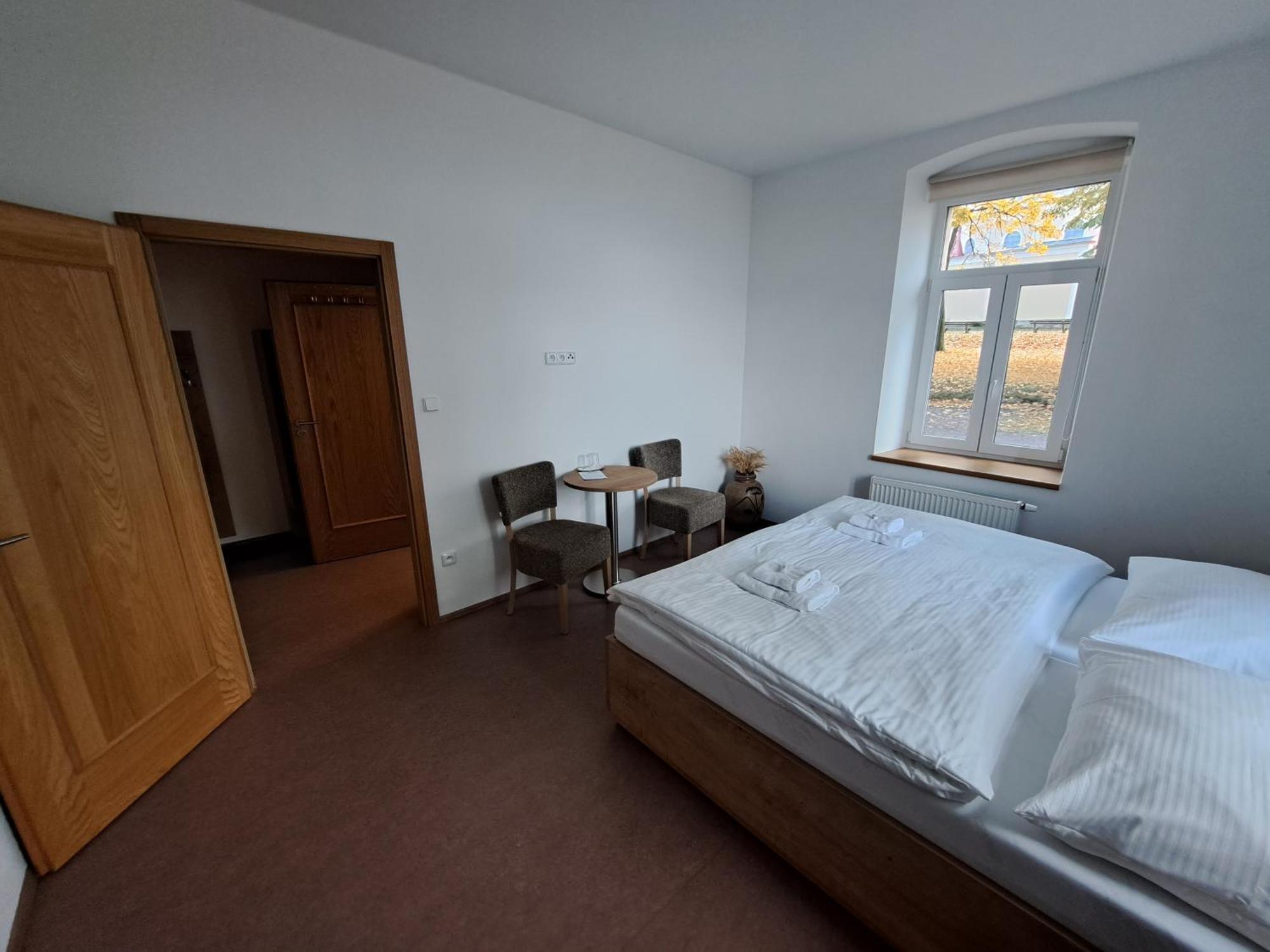 Hotel Poutni Dum Králíky Kültér fotó